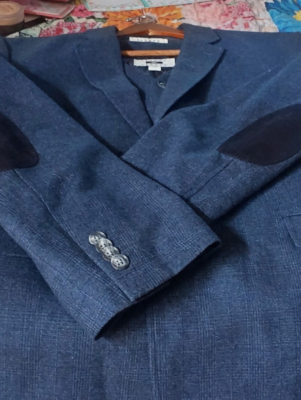 Joseph Abboud XL Navy 2 Button Single Breasted Blazer With XL Navy Matching Vest
